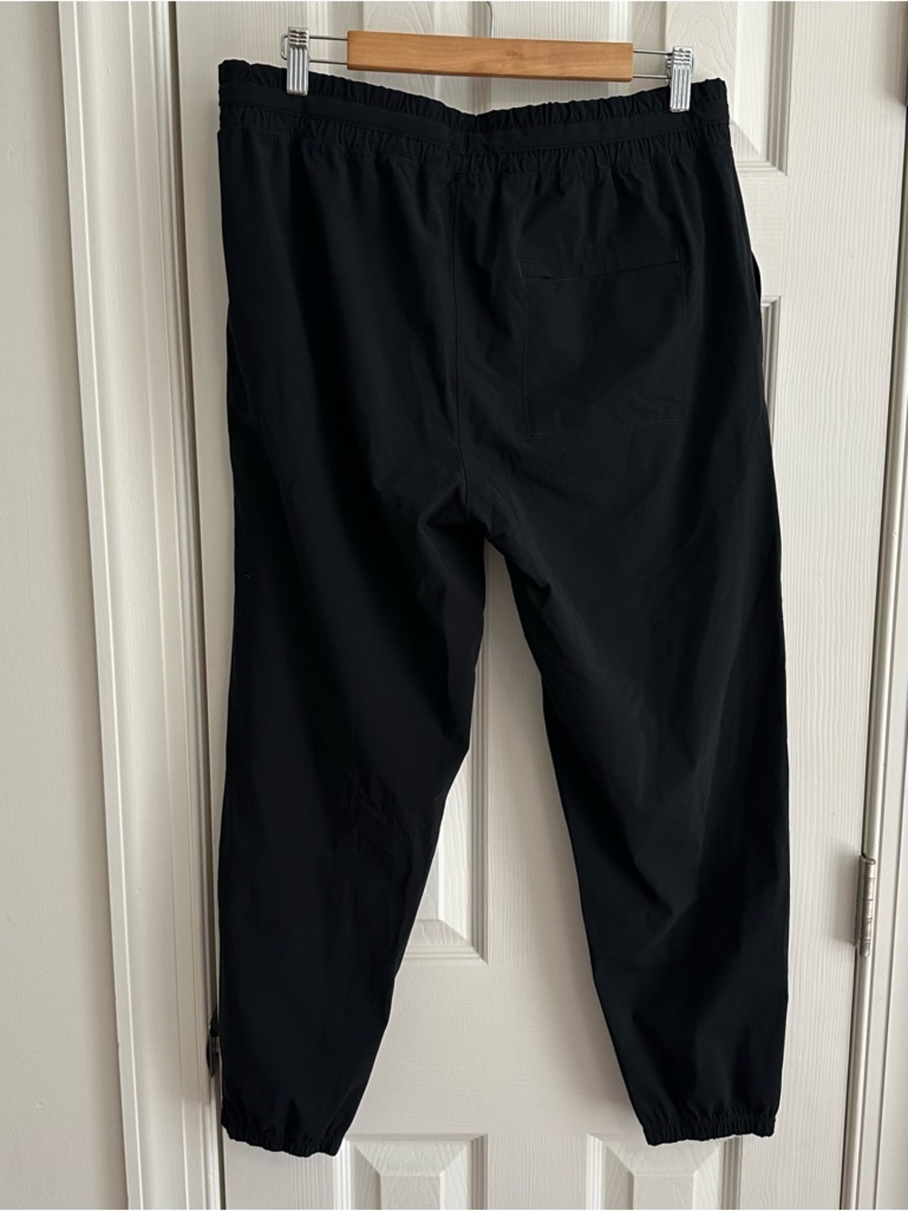 Vuori Miles Jogger - Picture 6 of 10